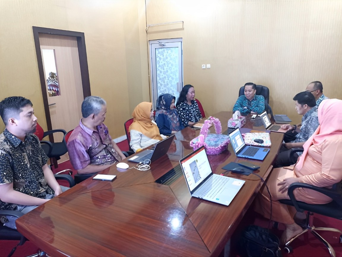 BDK Manado Gelar Rapat Persiapan SKB-T CPNS 2024: Fokus pada Profesionalisme dan Transparansi